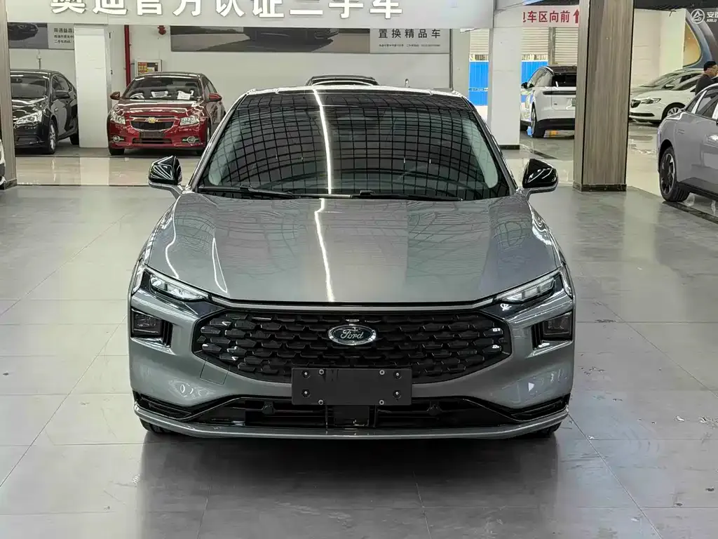 Ford Mondeo 2024 из CN, фото 3