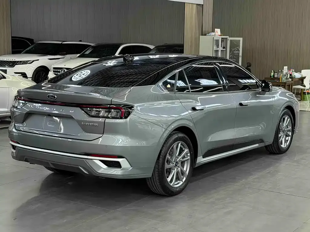 Ford Mondeo 2024 из CN, фото 2