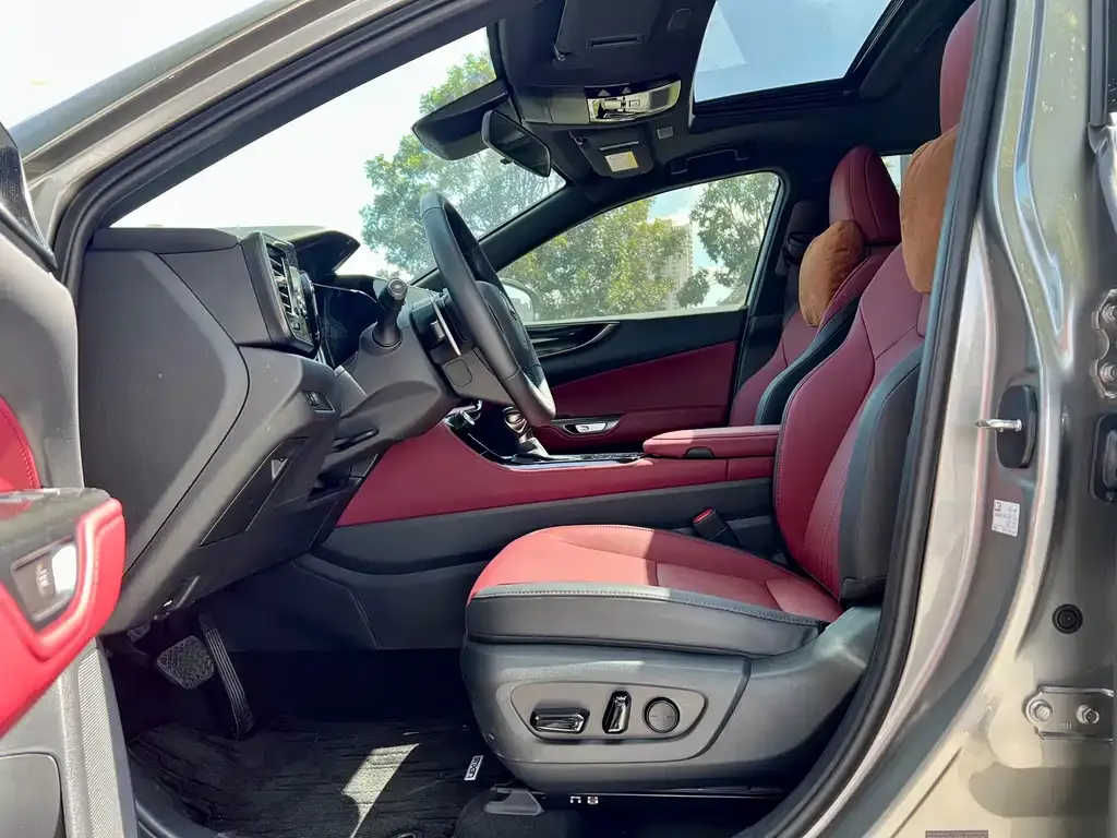 Lexus NX 2026 из CN, фото 6