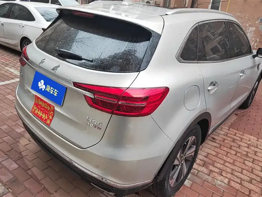 Hongqi HS5 — фото 10