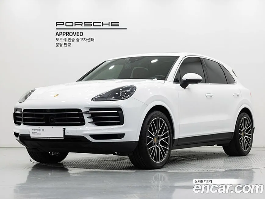 Porsche Cayenne — фото 1