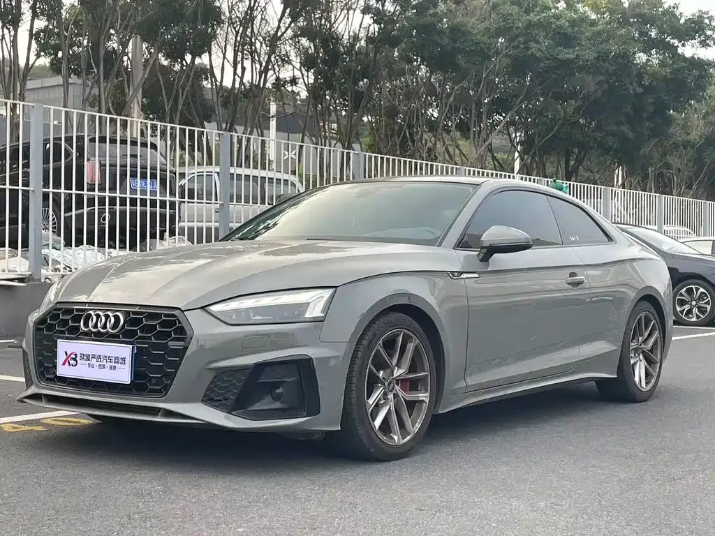 Audi A5 (Import) — фото 1