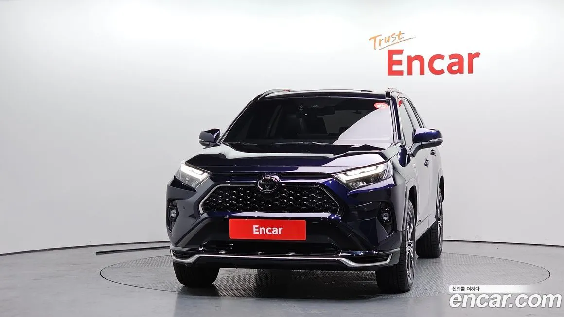 Toyota RAV4 2025 из KR, фото 3