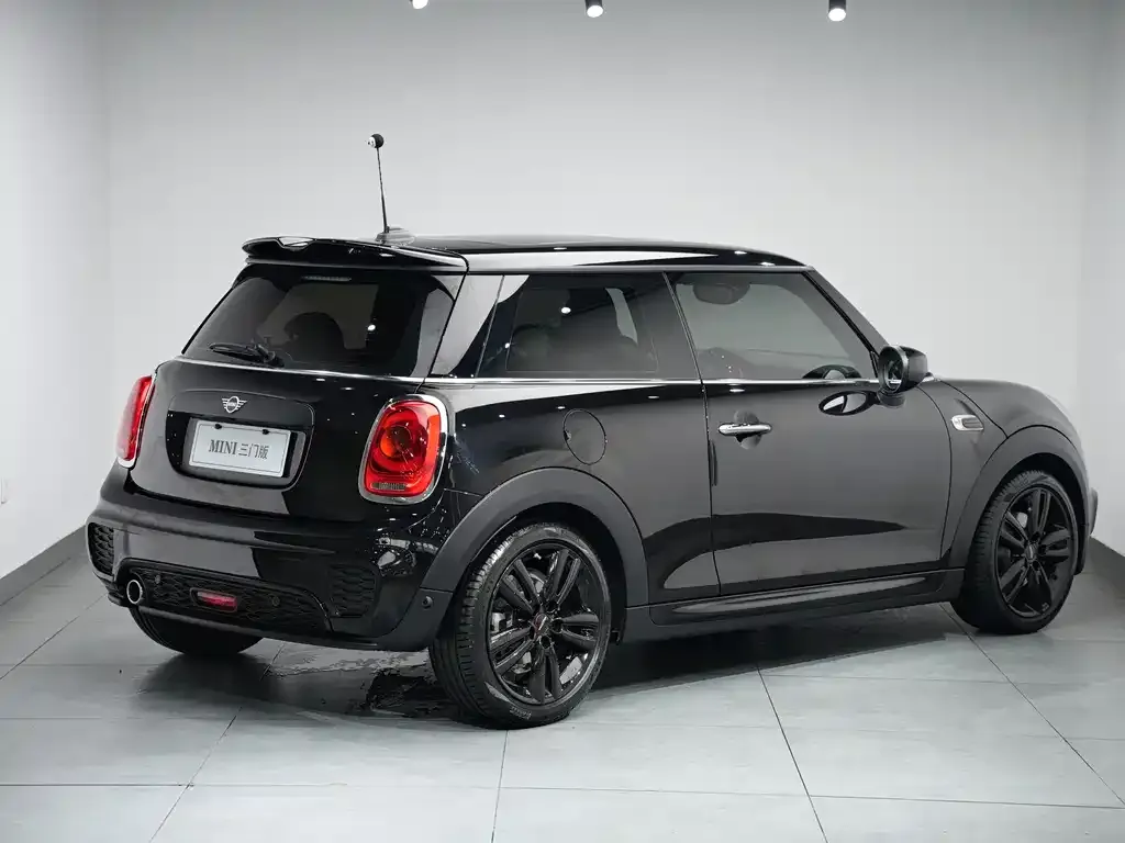 MINI Cooper (3-door) 2021 из CN, фото 3
