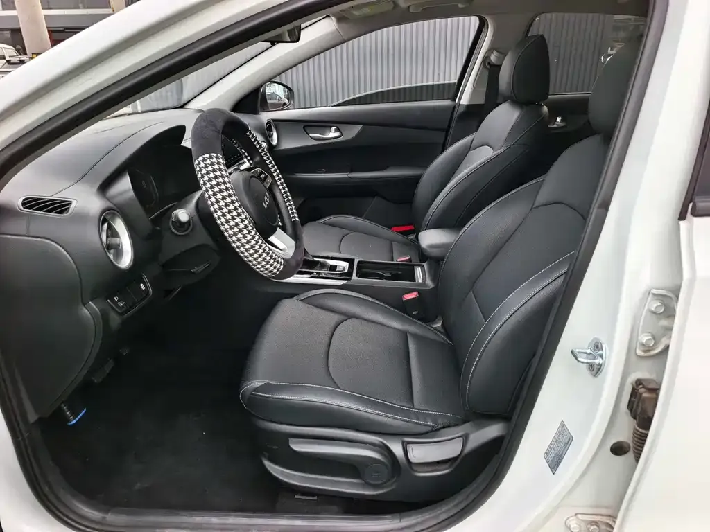 Kia K3 2022 из CN, фото 8