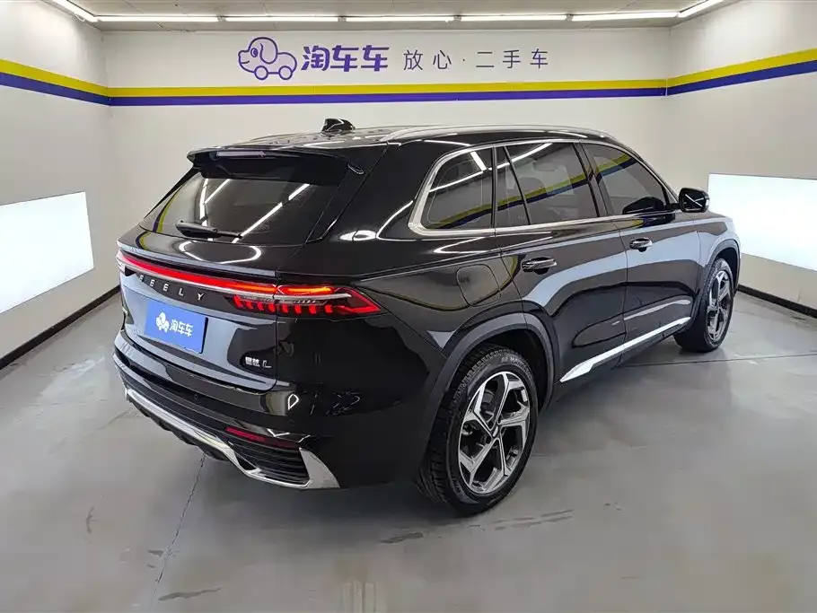 Geely Xingyue L — фото 10