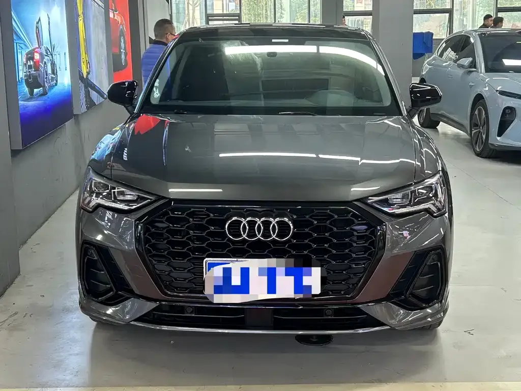 Audi Q3 Sportback 2022 из CN, фото 7