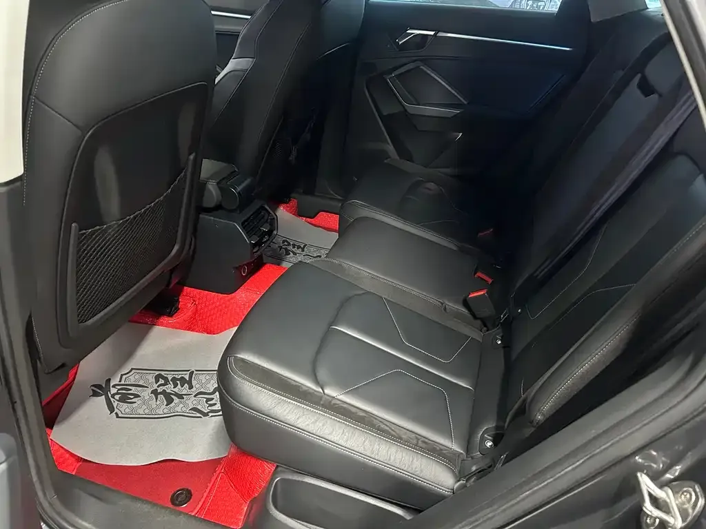 Audi Q3 Sportback 2022 из CN, фото 4