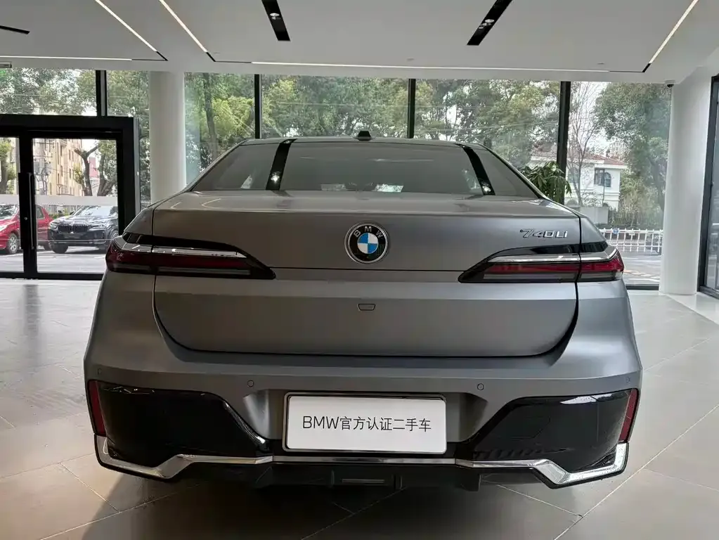 BMW 7 Series 2025 из CN, фото 6