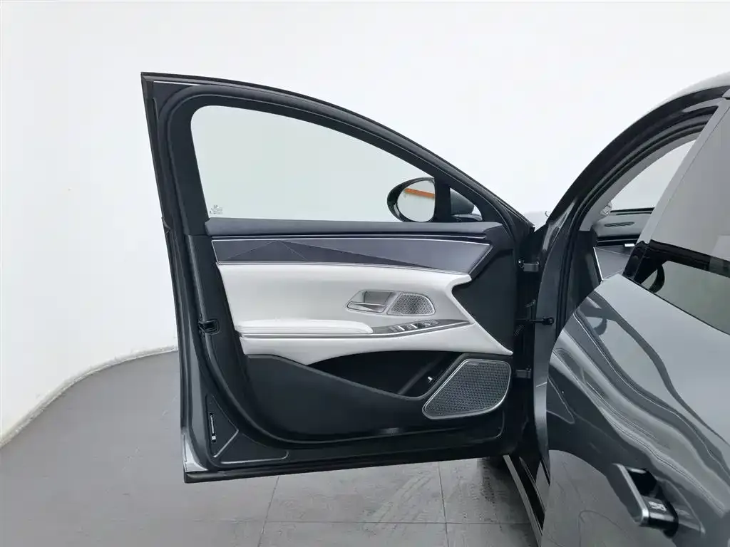 BYD Han L 2025 из CN, фото 4