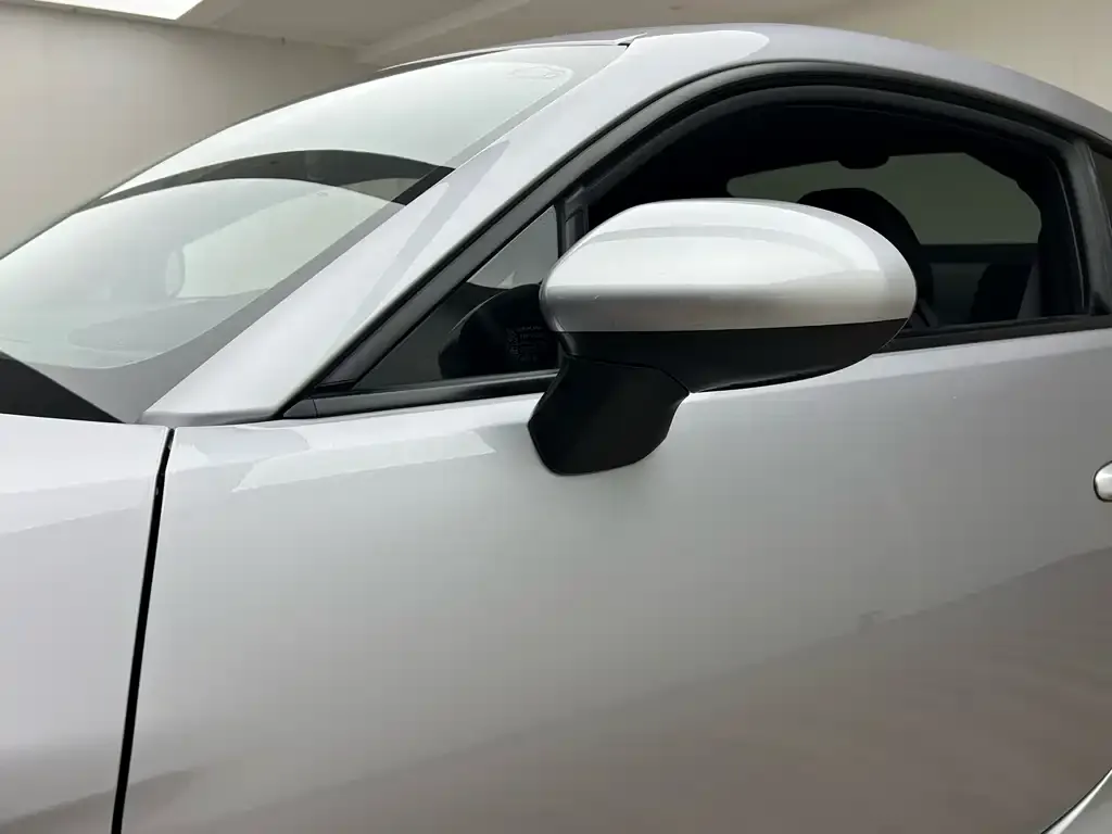 Subaru BRZ 2023 из CN, фото 5