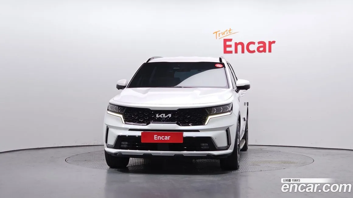 Kia Sorento — фото 7