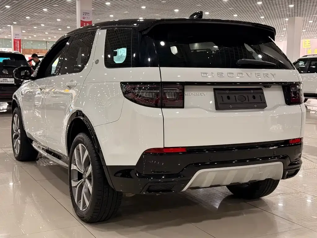Land Rover Discovery Sport — фото 3