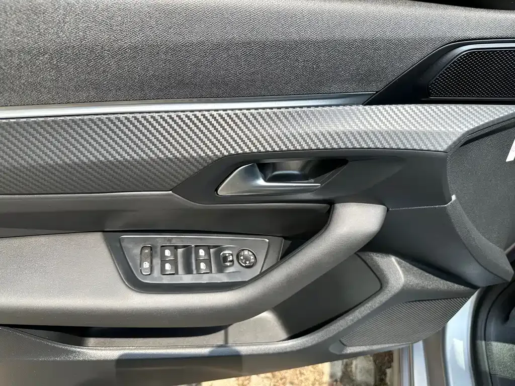 Peugeot 508 2021 из CN, фото 8