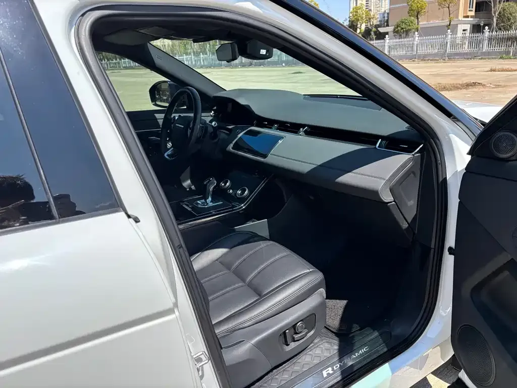 Land Rover Evoque 2021 из CN, фото 8