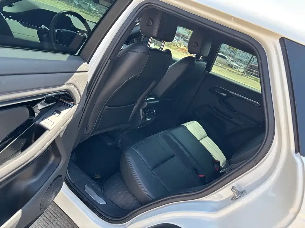 Land Rover Evoque 2021 из CN, фото 10