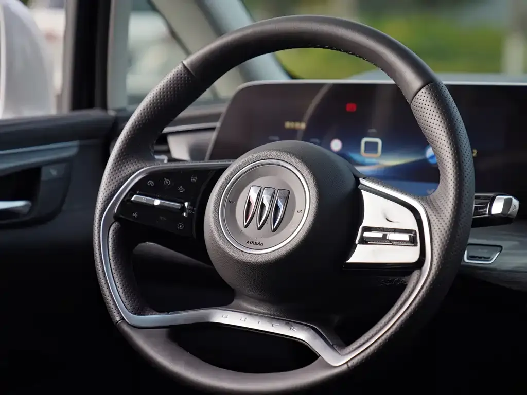Buick GL8 2025 из CN, фото 7