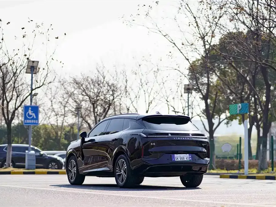 Lynk & Co 08 EM-P 2025 из CN, фото 7