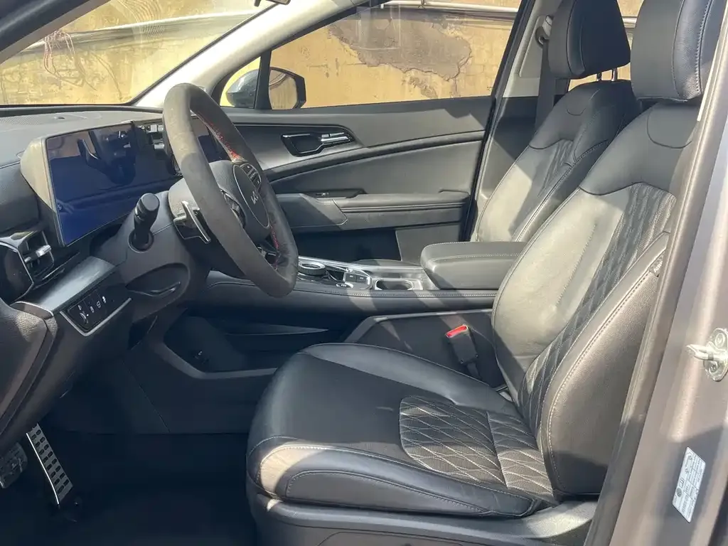 Kia Sportage 2023 из CN, фото 4