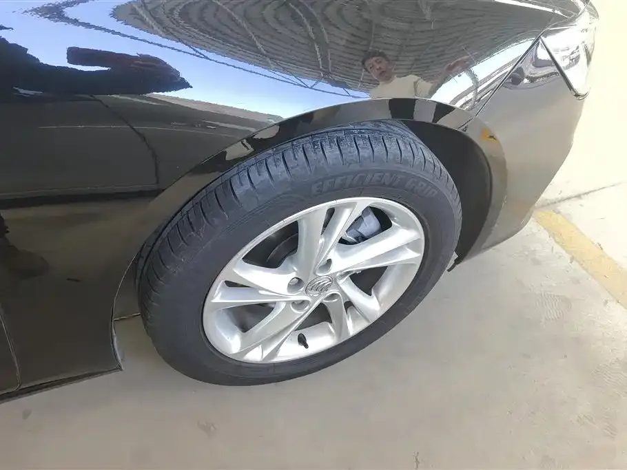 Buick Regal — фото 10