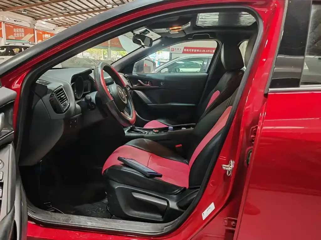 Mazda CX-4 2021 из CN, фото 3