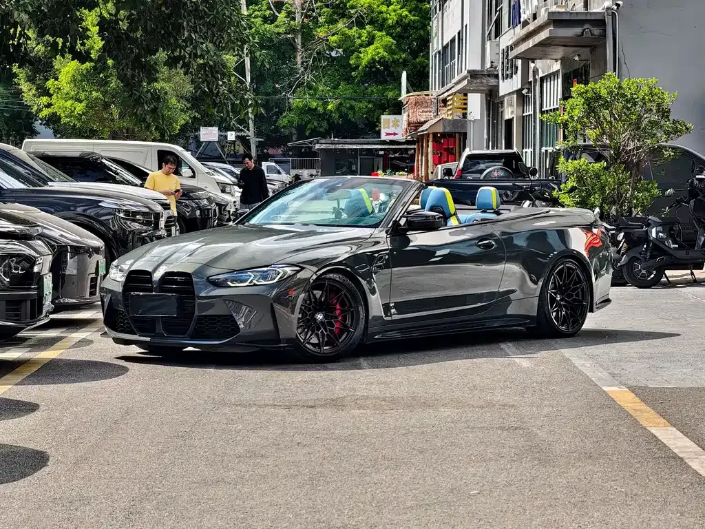 BMW M4