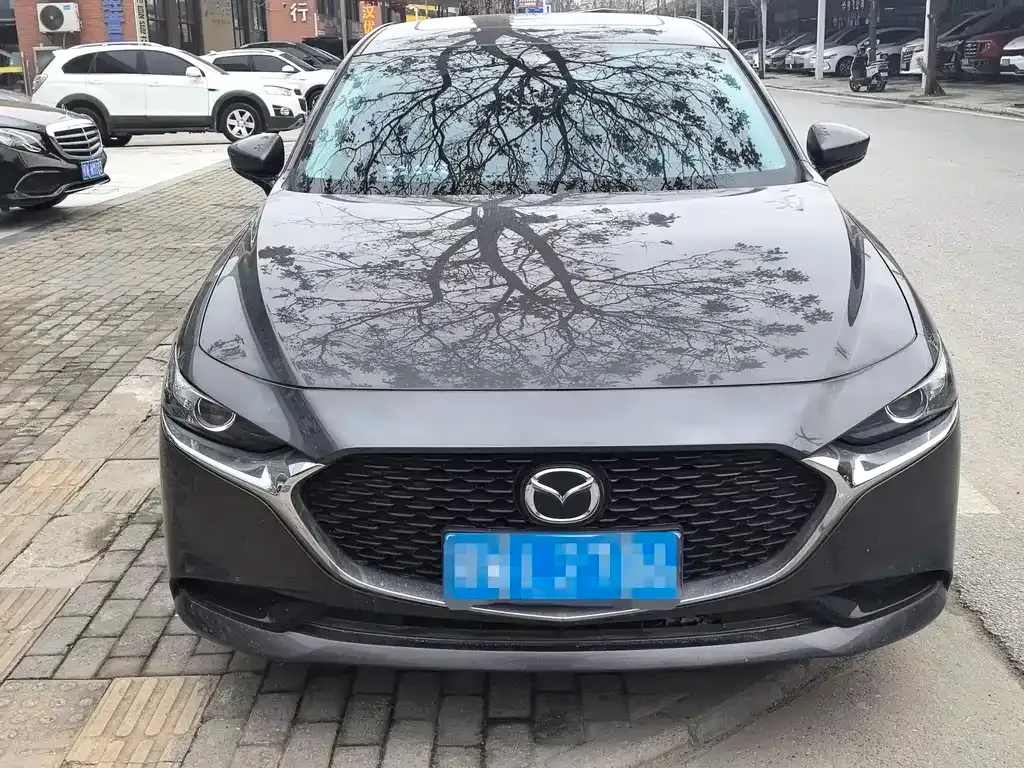 Mazda 3 Axela — фото 10