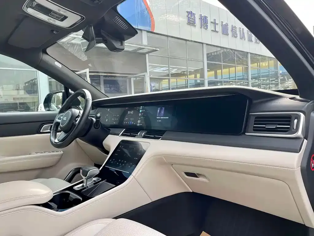Li Auto Li ONE 2022 из CN, фото 9