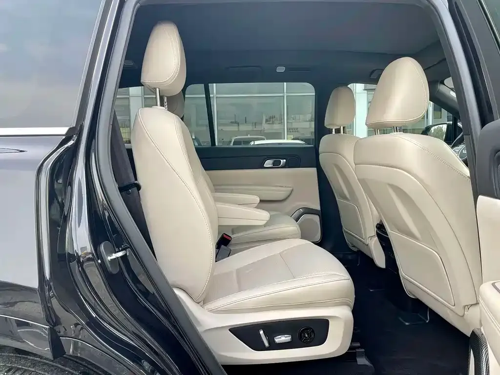 Li Auto Li ONE 2022 из CN, фото 4