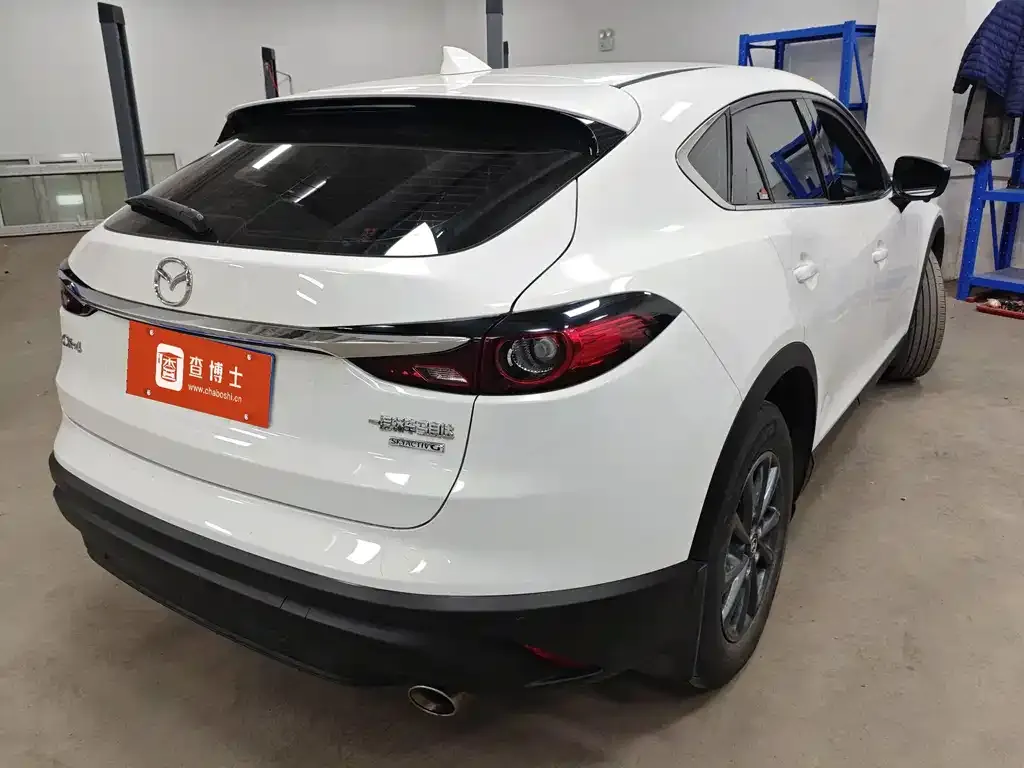 Mazda CX-4 2023 из CN, фото 6