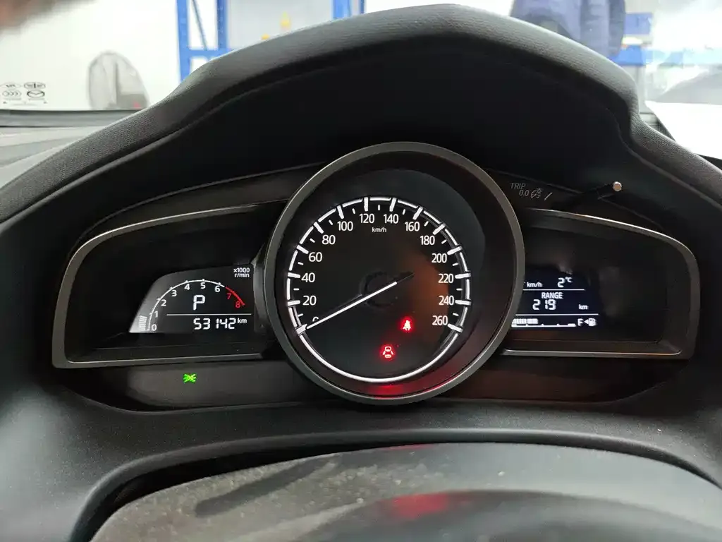 Mazda CX-4 2023 из CN, фото 4