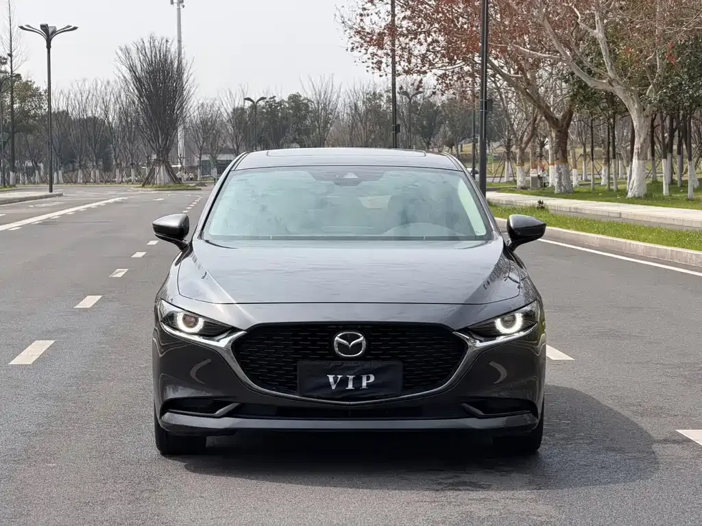 Mazda 3 Axela 2022 из CN, фото 3