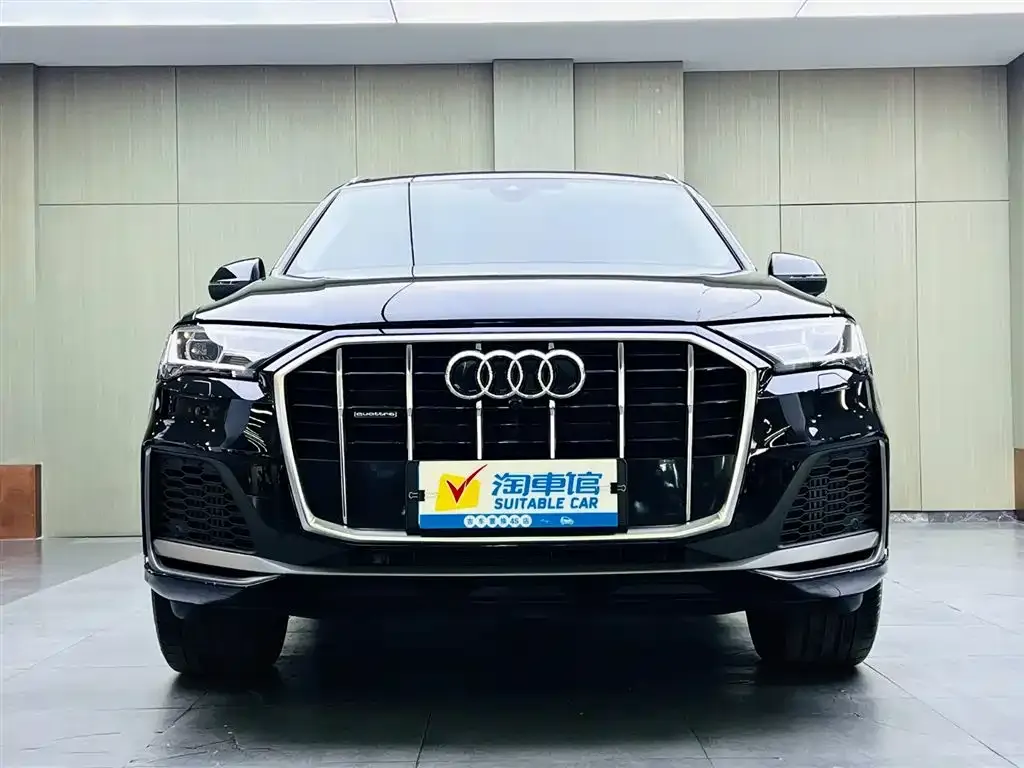 Audi Q7 — фото 7