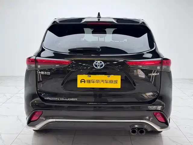 Toyota Crown Kluger 2021 из CN, фото 2