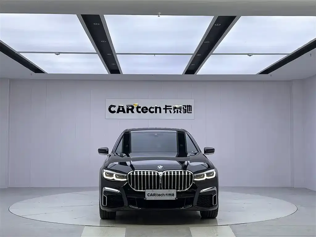 BMW 7 Series 2021 из CN, фото 4