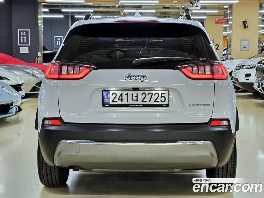 Jeep Cherokee 2022 из KR, фото 7