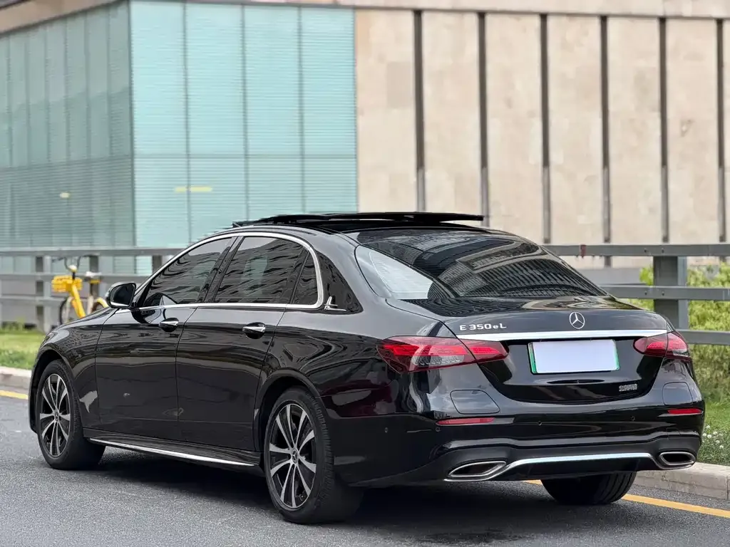 Mercedes-Benz E-Class New Energy — фото 4
