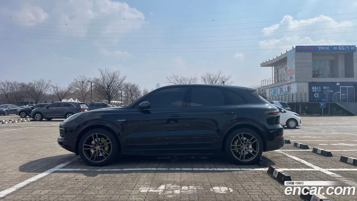 Porsche Cayenne 2021 из KR, фото 3