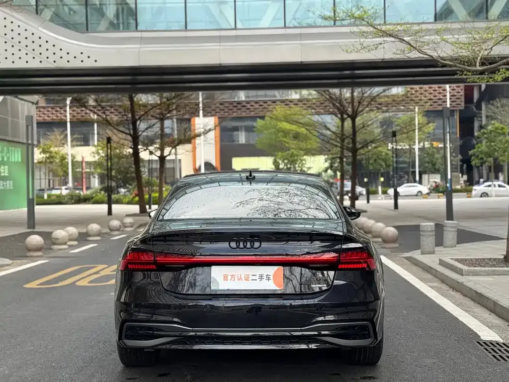 Audi A7L 2025 из CN, фото 2