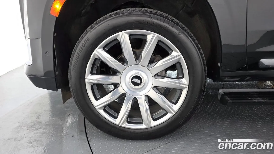 Cadillac Escalade 2021 из KR, фото 9