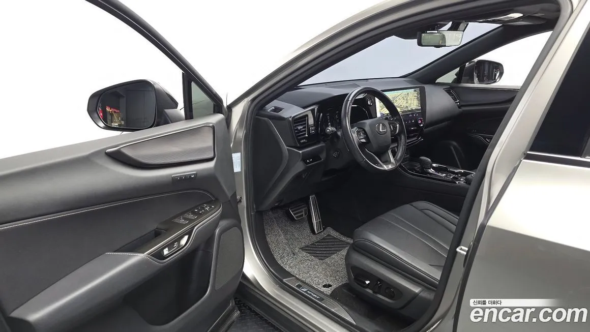 Lexus NX 2023 из KR, фото 3