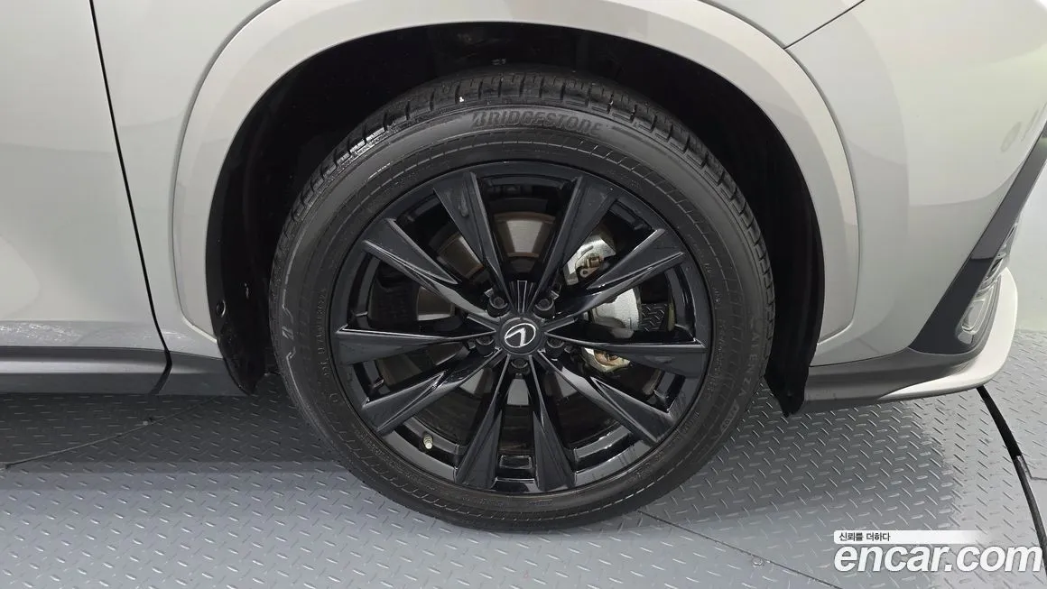 Lexus NX 2023 из KR, фото 6