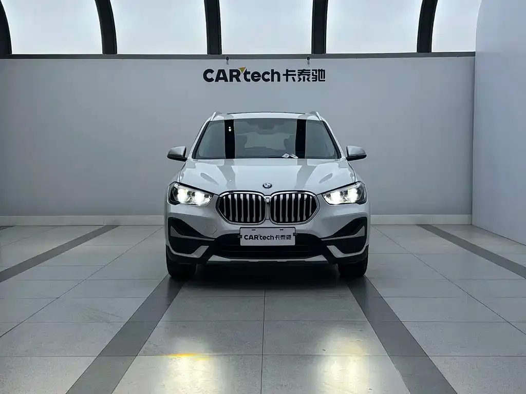 BMW X1 2021 из CN, фото 2