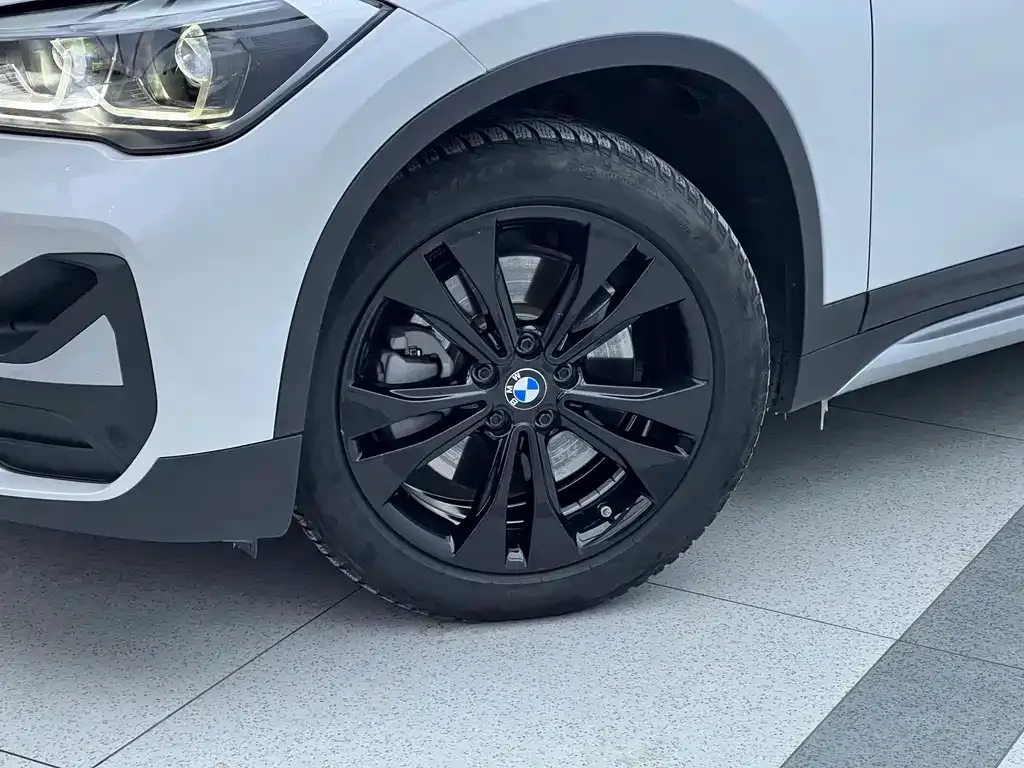 BMW X1 2021 из CN, фото 9