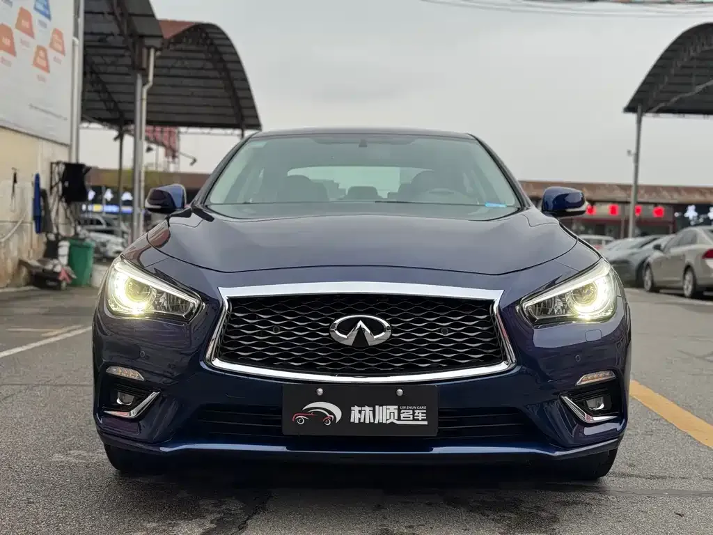 Infiniti Q50L 2021 из CN, фото 2