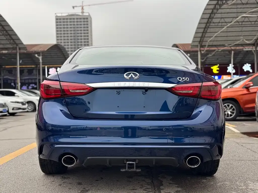 Infiniti Q50L 2021 из CN, фото 5