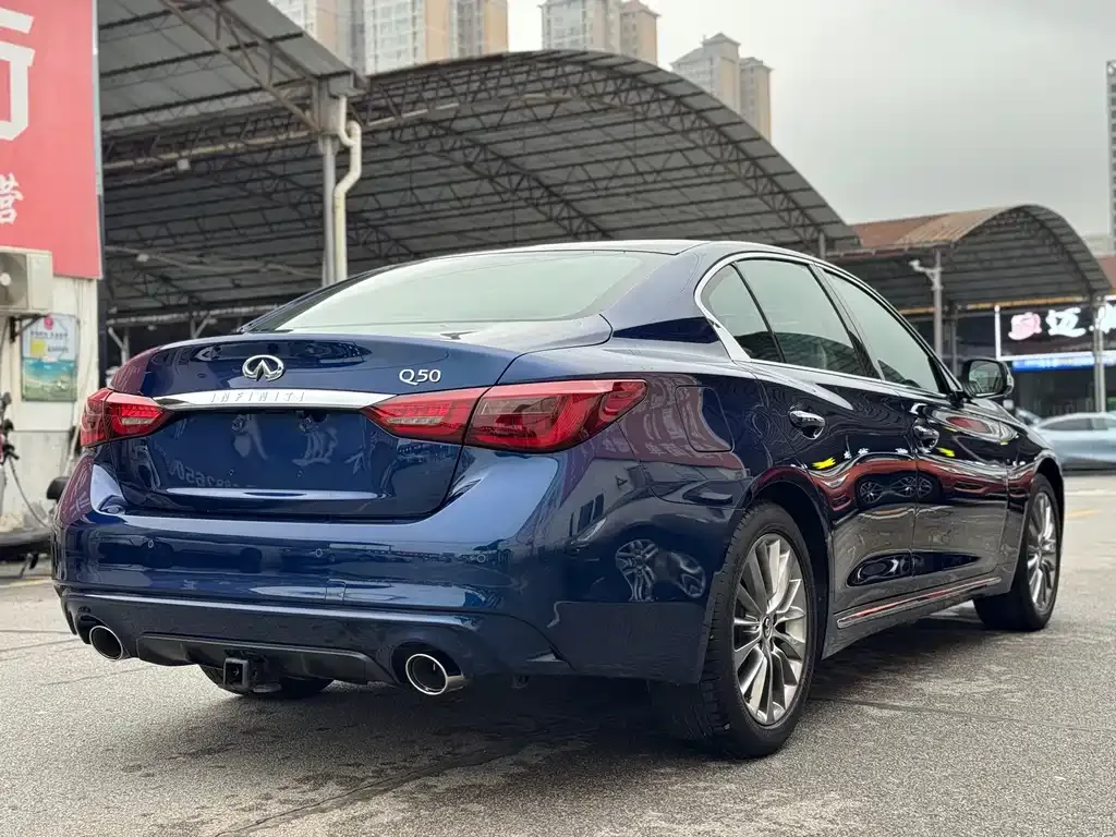 Infiniti Q50L 2021 из CN, фото 10