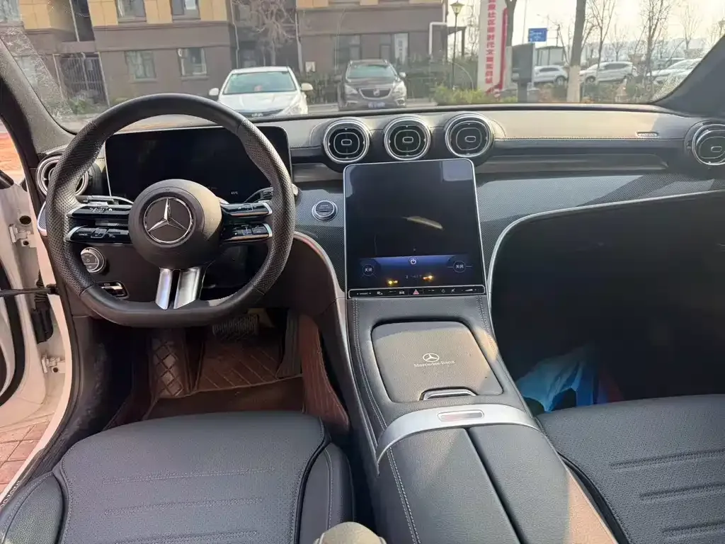 Mercedes-Benz C-Class 2024 из CN, фото 3