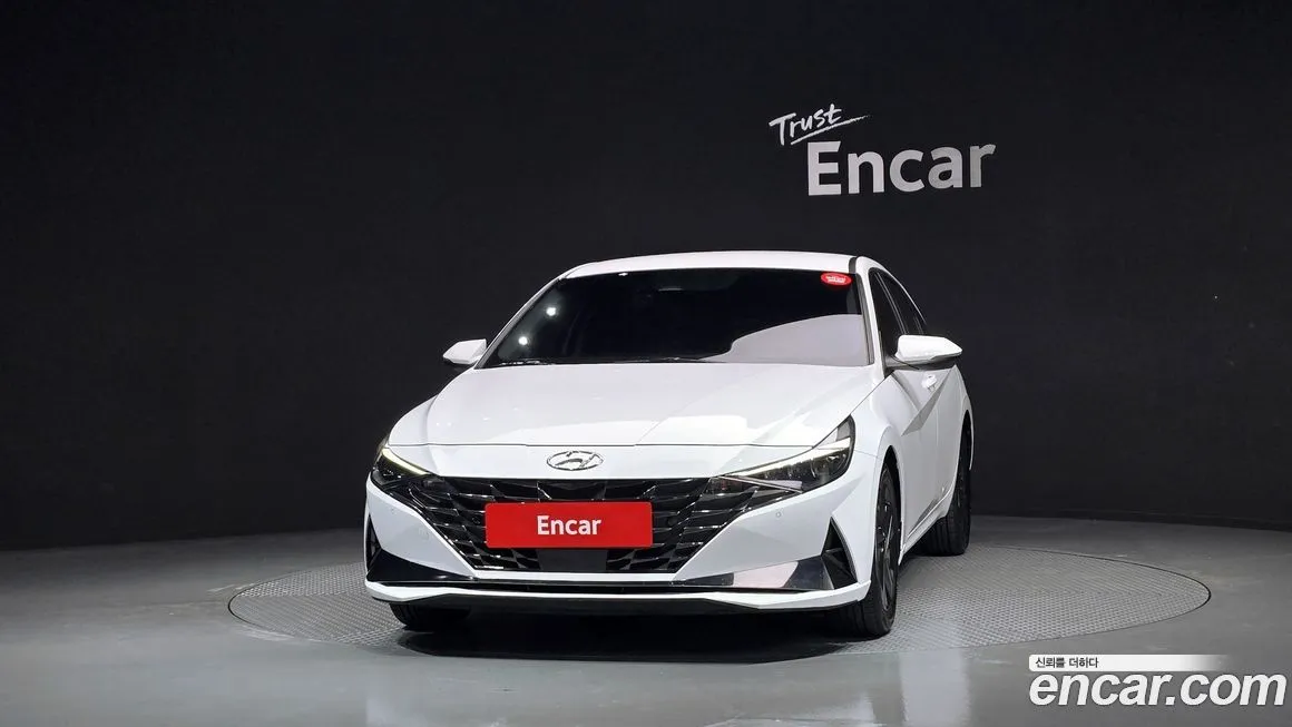 Hyundai AVANTE — фото 2