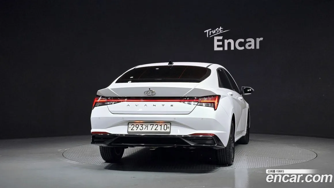 Hyundai AVANTE — фото 4